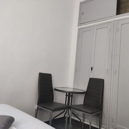 11-Habitacion Del Piso Lejlighed Alicante Eksteriør billede