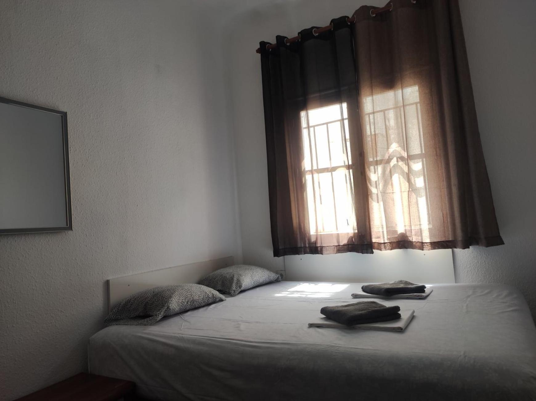 11-Habitacion Del Piso Lejlighed Alicante Eksteriør billede