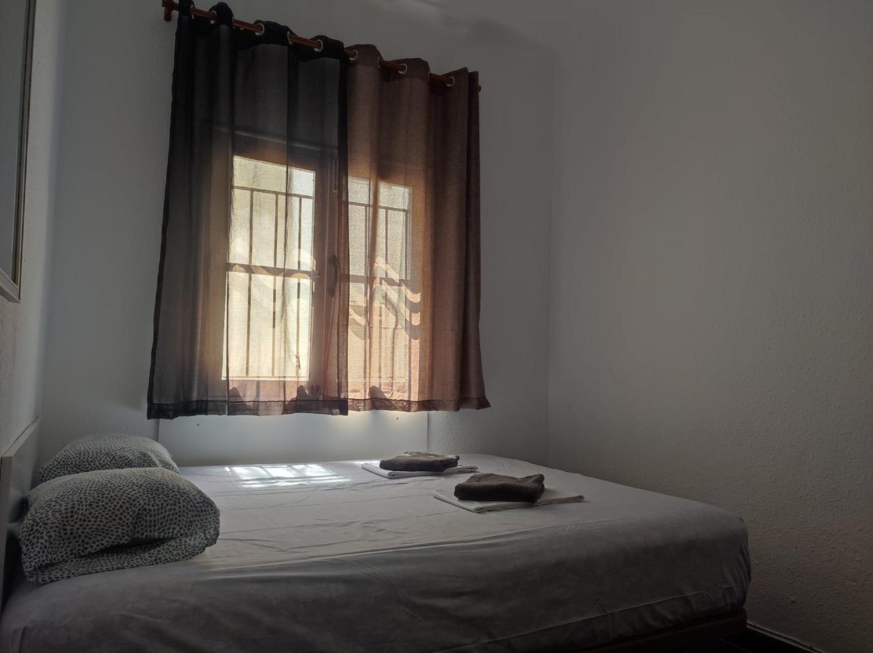 11-Habitacion Del Piso Lejlighed Alicante Eksteriør billede