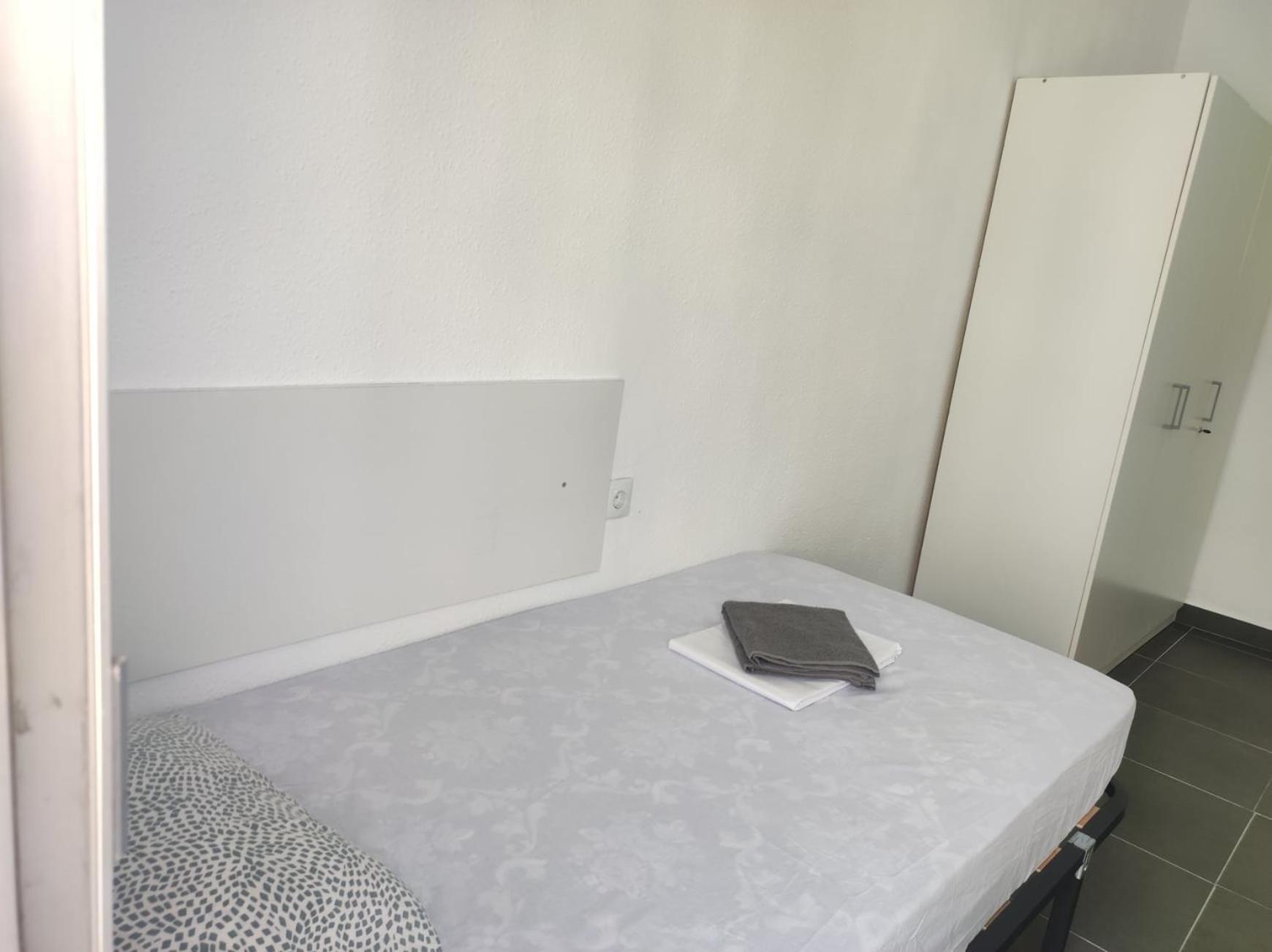 11-Habitacion Del Piso Lejlighed Alicante Eksteriør billede