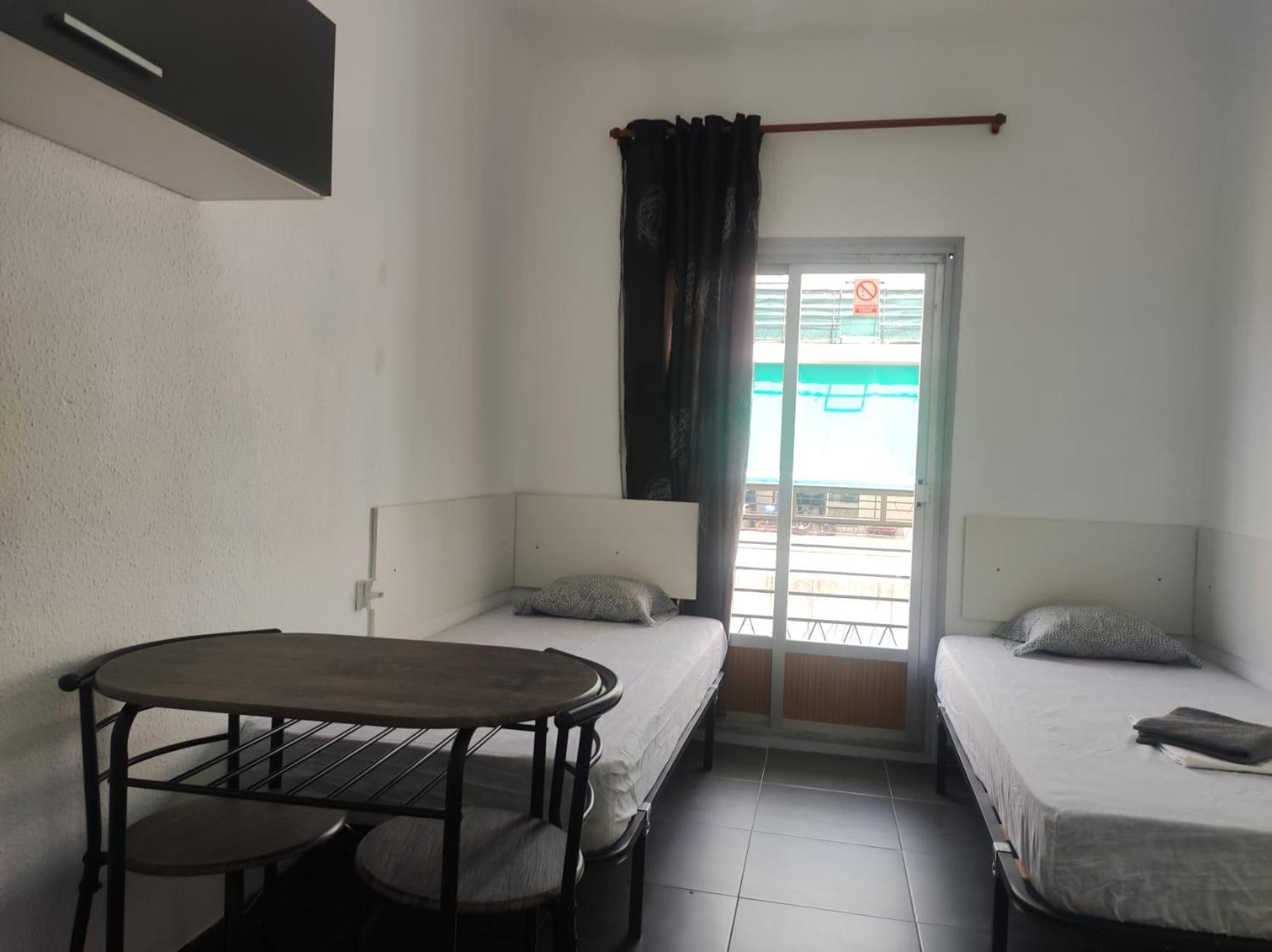 11-Habitacion Del Piso Lejlighed Alicante Eksteriør billede
