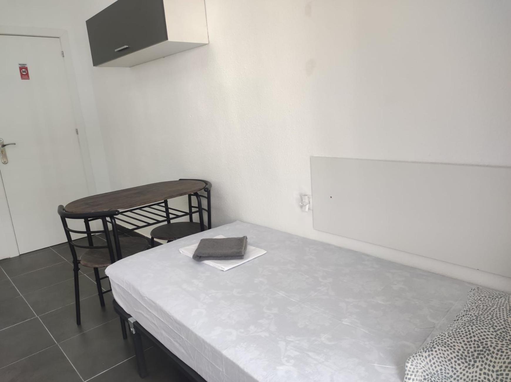 11-Habitacion Del Piso Lejlighed Alicante Eksteriør billede