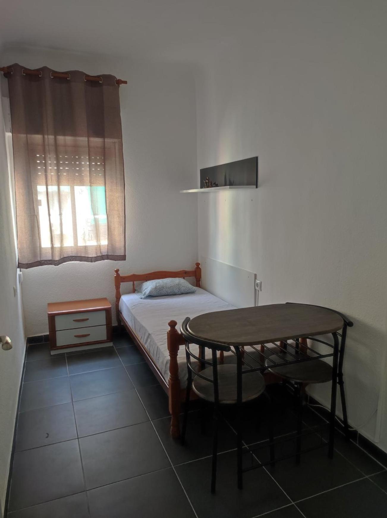 11-Habitacion Del Piso Lejlighed Alicante Eksteriør billede